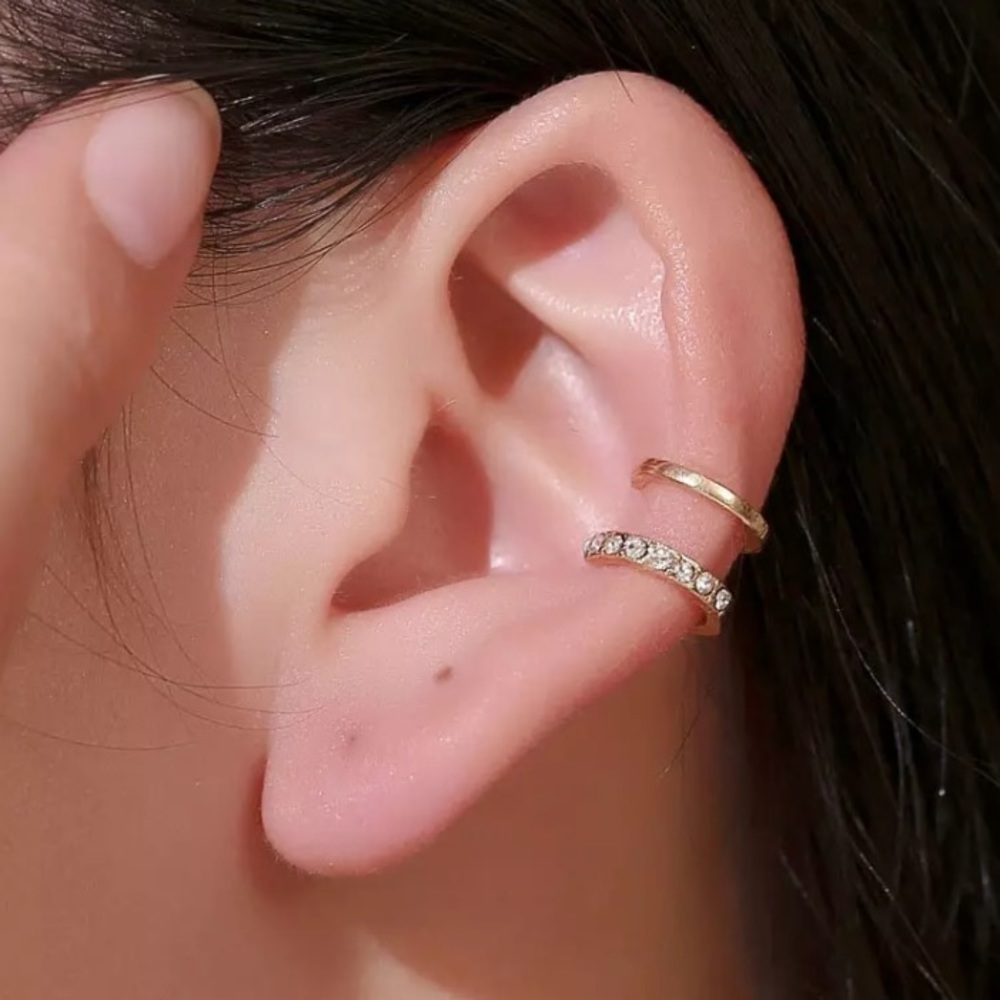 ⚜️𝟯𝟬%𝗢𝗙𝗙 𝗯𝘂𝗻𝗱𝗹𝗲𝘀 𝟯+⚜️ NEW Gold Rhinestone Wrap Earring - Picture 6 of 9